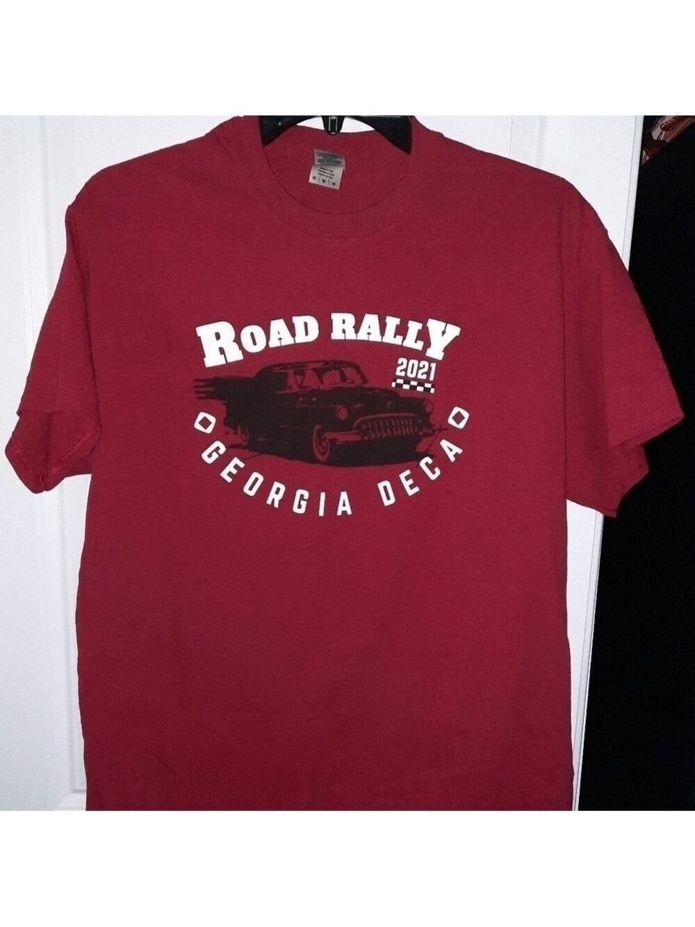 Gildan T Shirt Size Medium - Picture 2 of 6